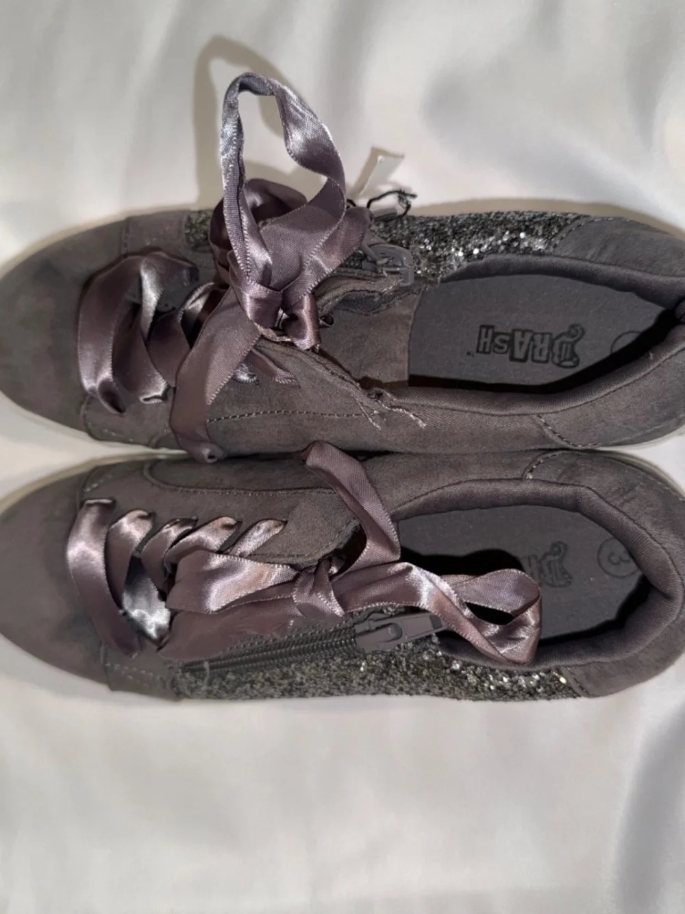 Gray Glitter Sneakers Satin Ribbon Laces Side Zip Girls Size 3 NWT